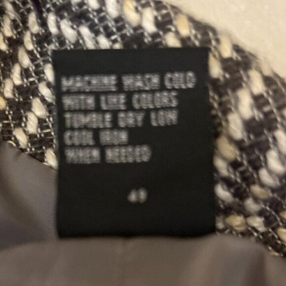 R-Q-T SZ L Gray Herringbone Tweed Wool Blend Coat Preppy Classic Essential - Picture 8 of 9